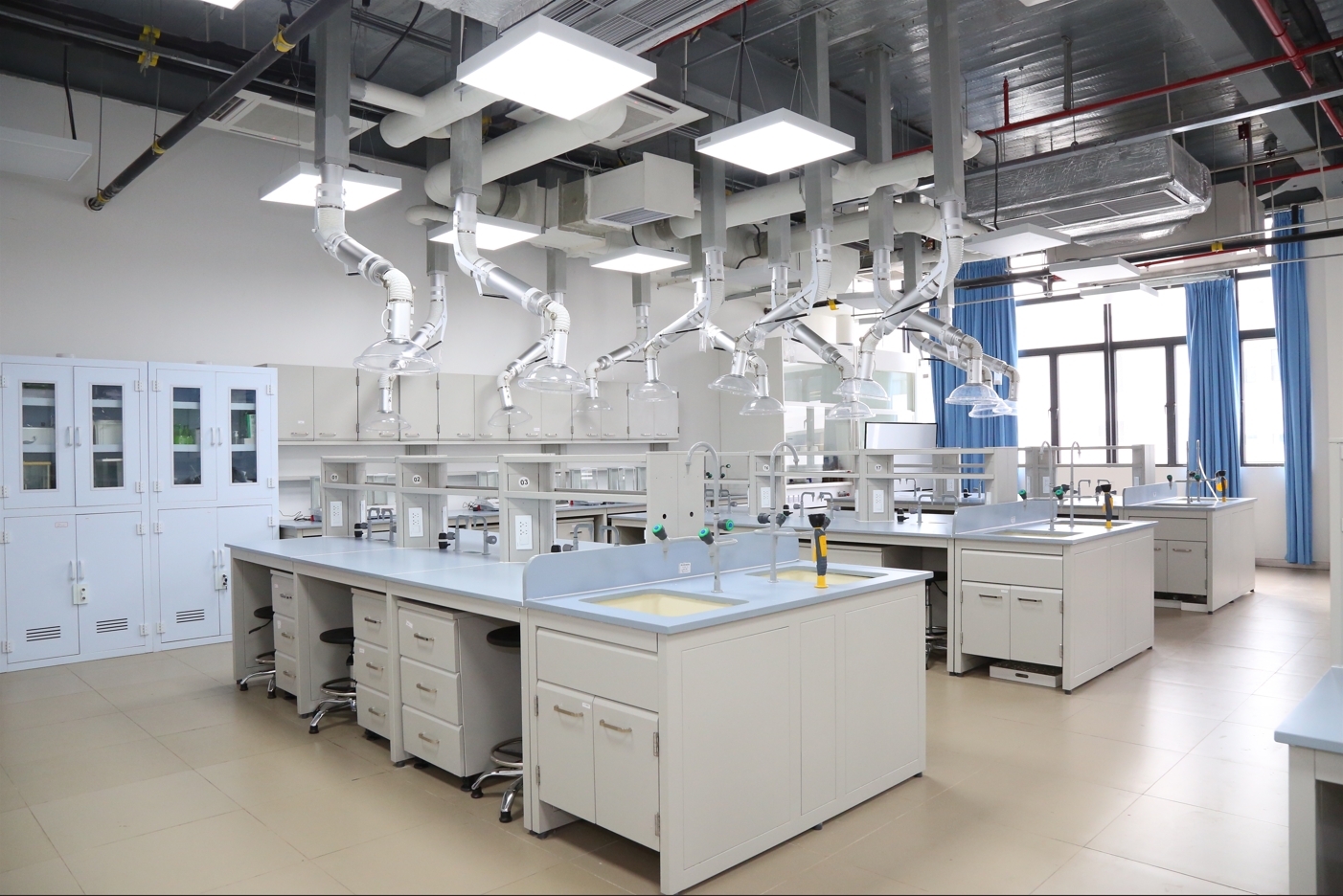 深圳大学化工学院